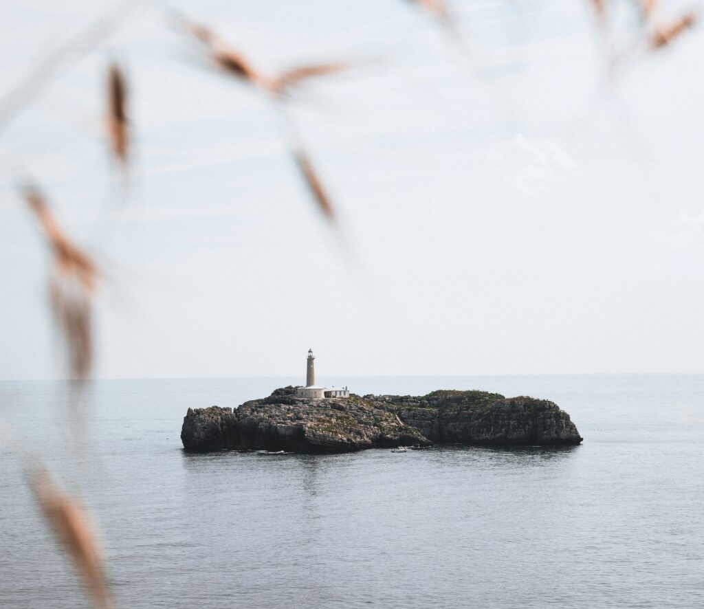 Faro de la Isla de Mouro